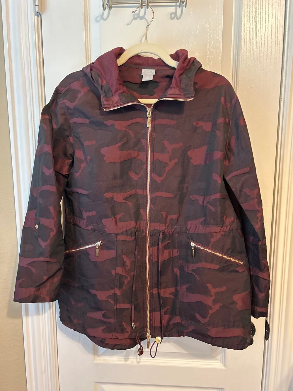 Chico's Maroon Camo Printed Full Zip Rain Jacket